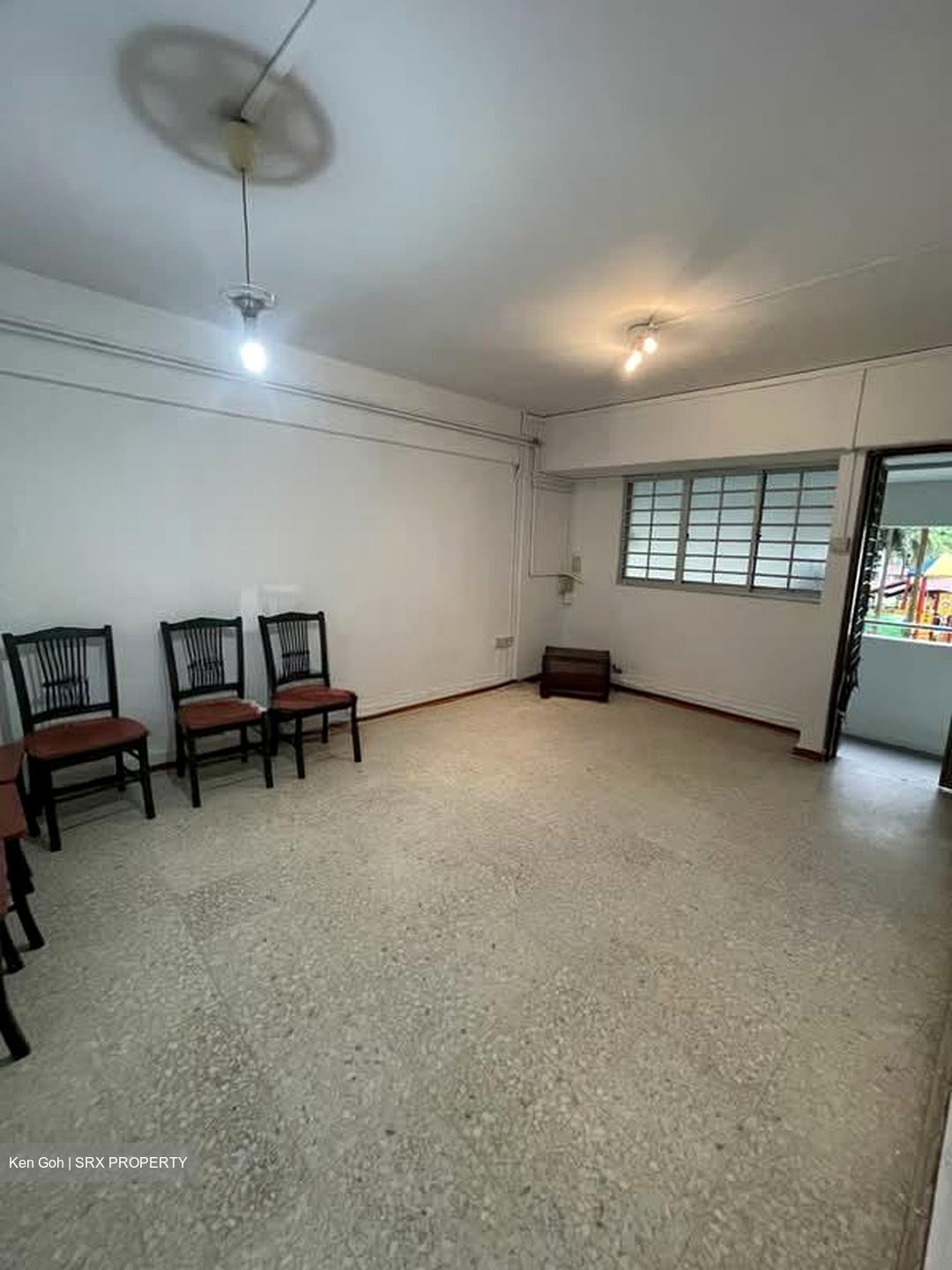 Blk 412 Pandan Gardens (Jurong East), HDB 3 Rooms #563968511